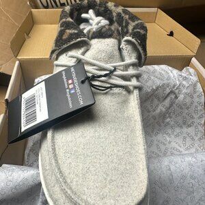 HEY DUDE BRITT CREAM CHEETAH 7